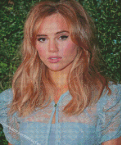 Suki Waterhouse Diamond Paintings