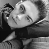 Hero Fiennes Tiffin Diamond Painting
