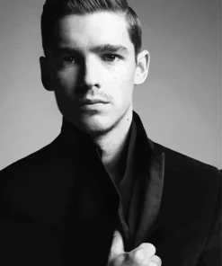 Black And White Brenton Thwaites Diamond Painting