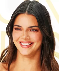 Kendall Jenner Diamond Painting